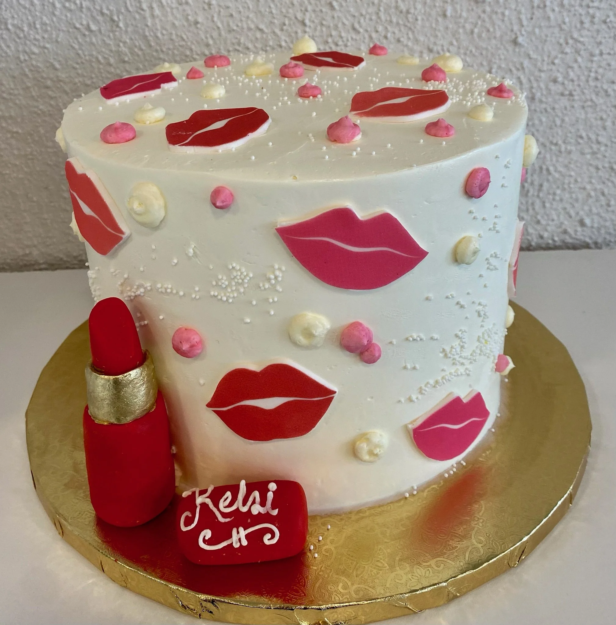 White red makeup lipstick kiss print birthday cake
