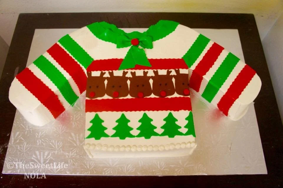 Red green christmas sweater holiday cake