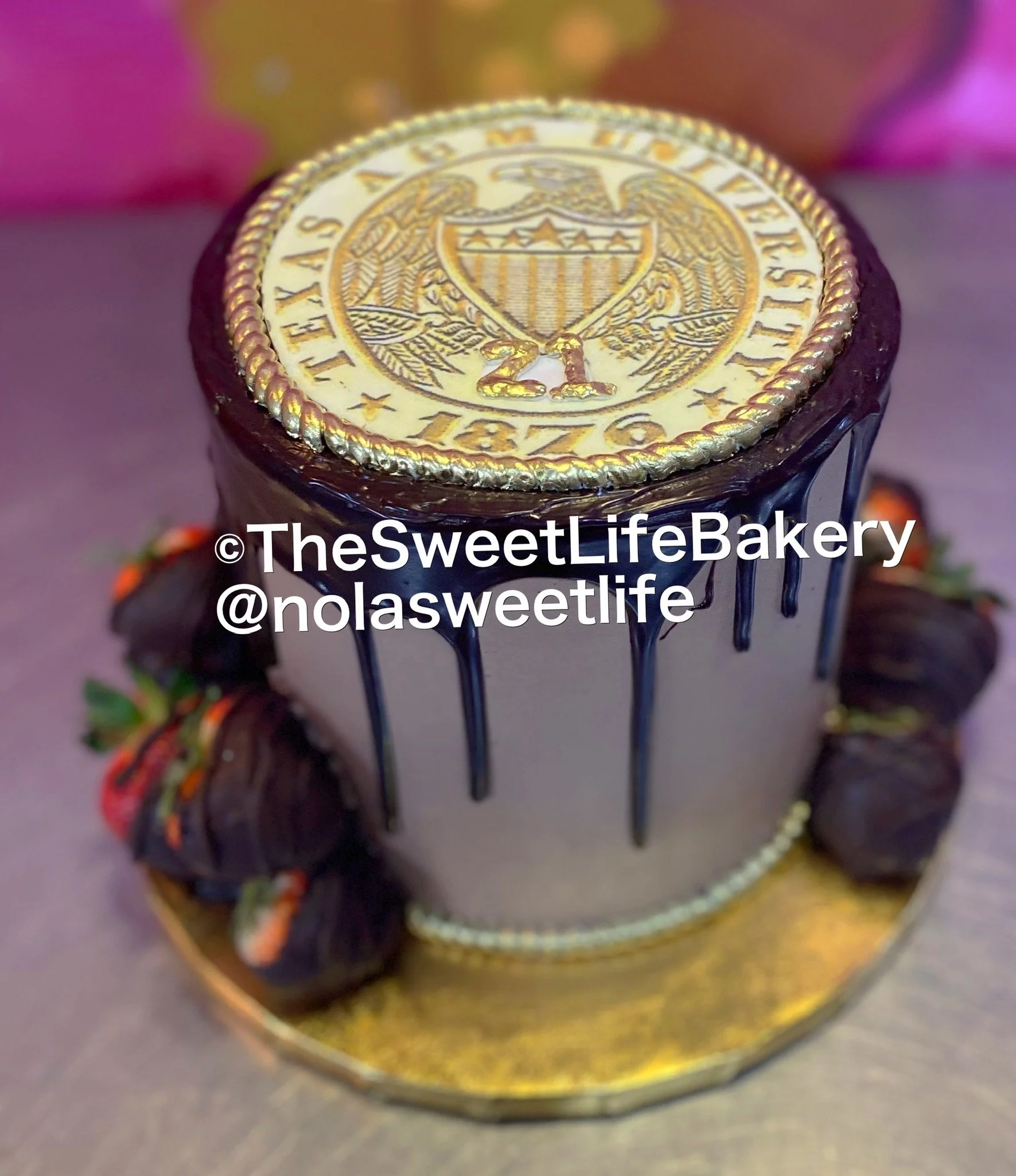 Purple gold LSU graduation cake university seal