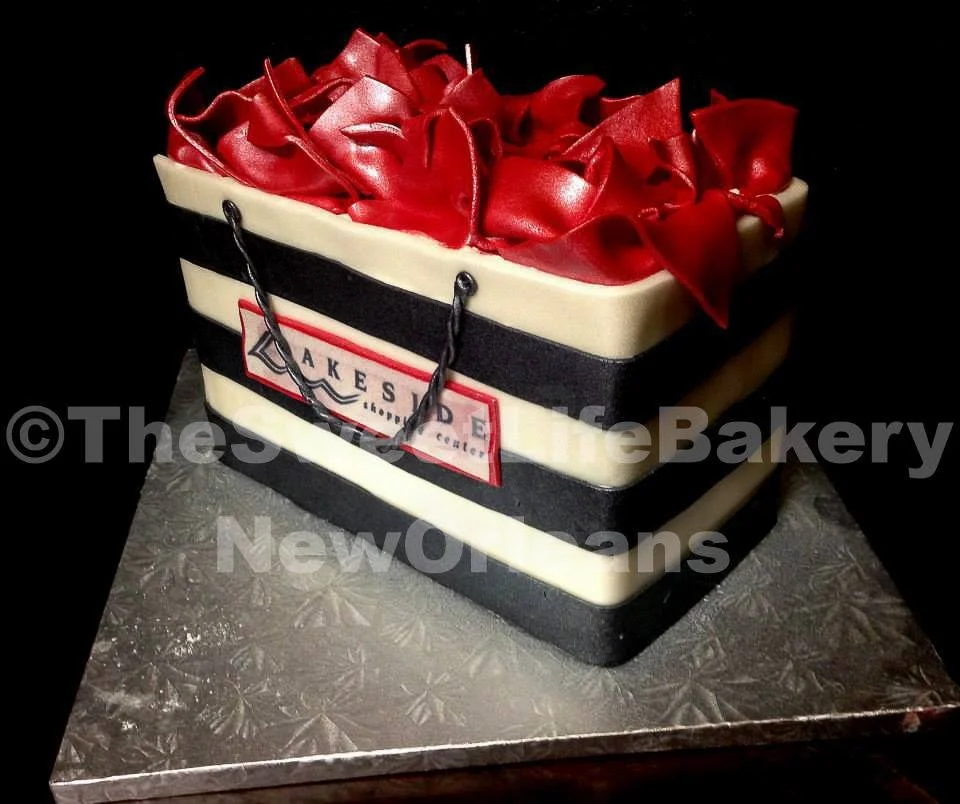 Black red gift box graduation cake ribbon