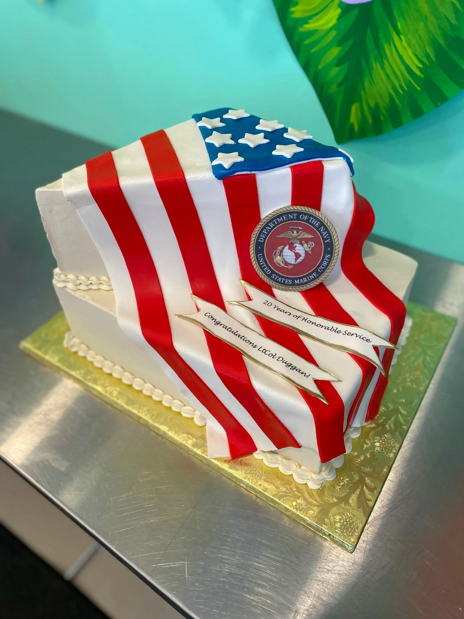 Red white blue patriotic graduation sculpted cake