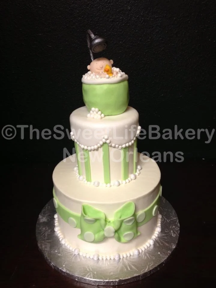 White green four tier wedding cake floral