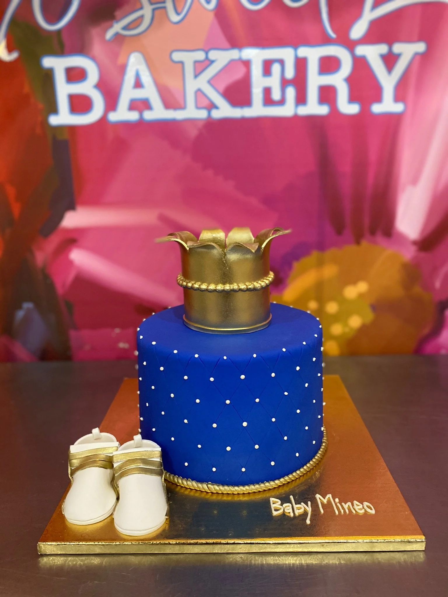 Blue gold cartoon box baby shower cake