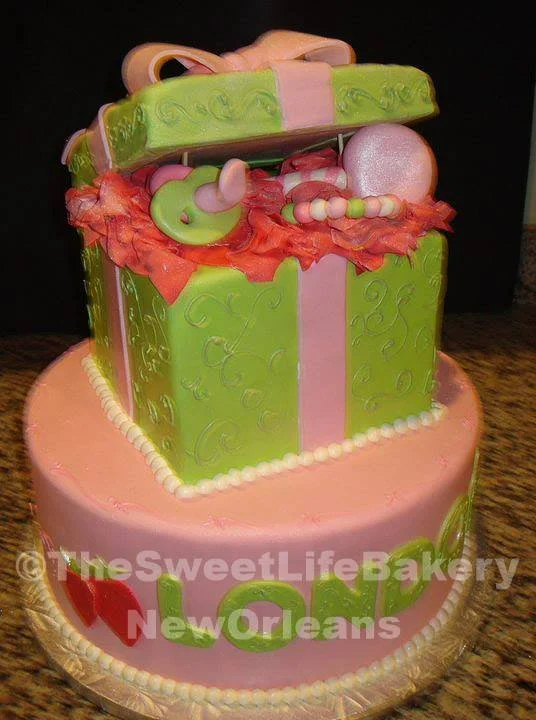 Pink green birthday cake gift box package