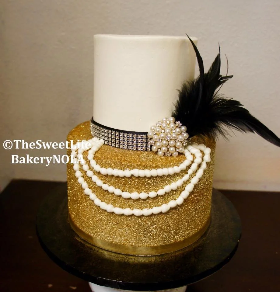 White gold elegant baby shower cake pearl necklaces